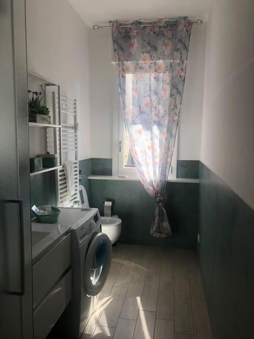 Appartamento Veronica, Per Lavoro E Relax Corsico Ngoại thất bức ảnh